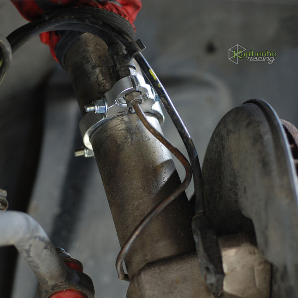 240 Split Brake Line Bracket